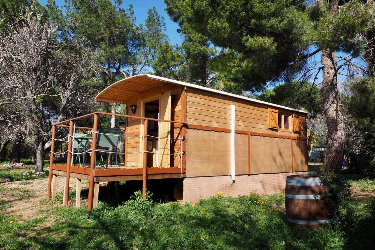 Villa Roulotte Dans L'Aude Trausse Exterior foto